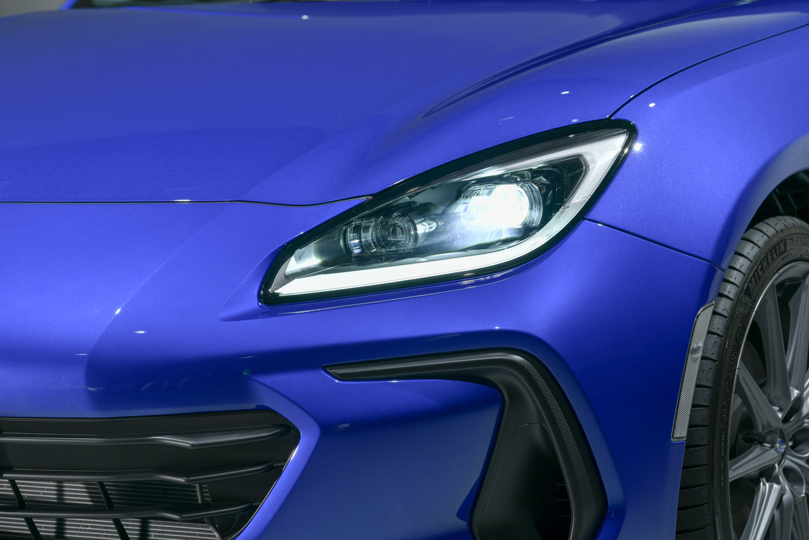 遂にベールを脱いだ、2代目BRZ／86。ピュアスポーツの新たな価値と、その未来とは？