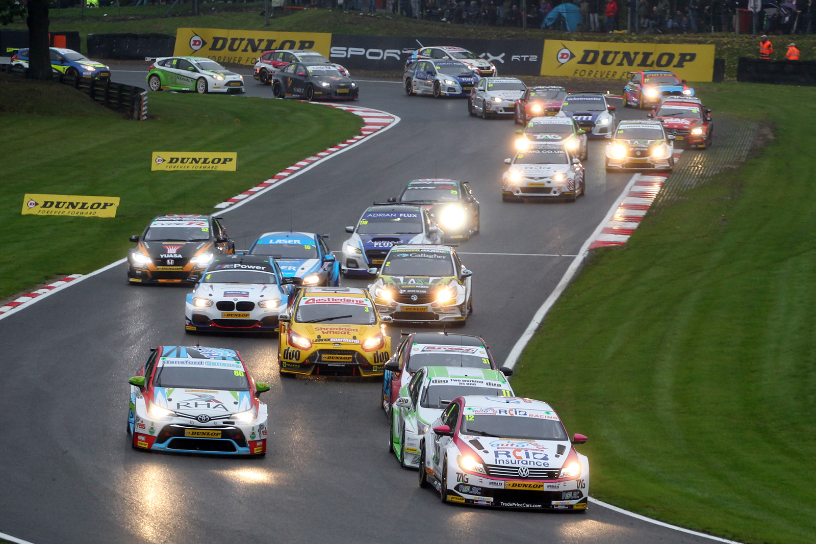 BTCC レヴォーグ 最終戦 アシュリー・サットン