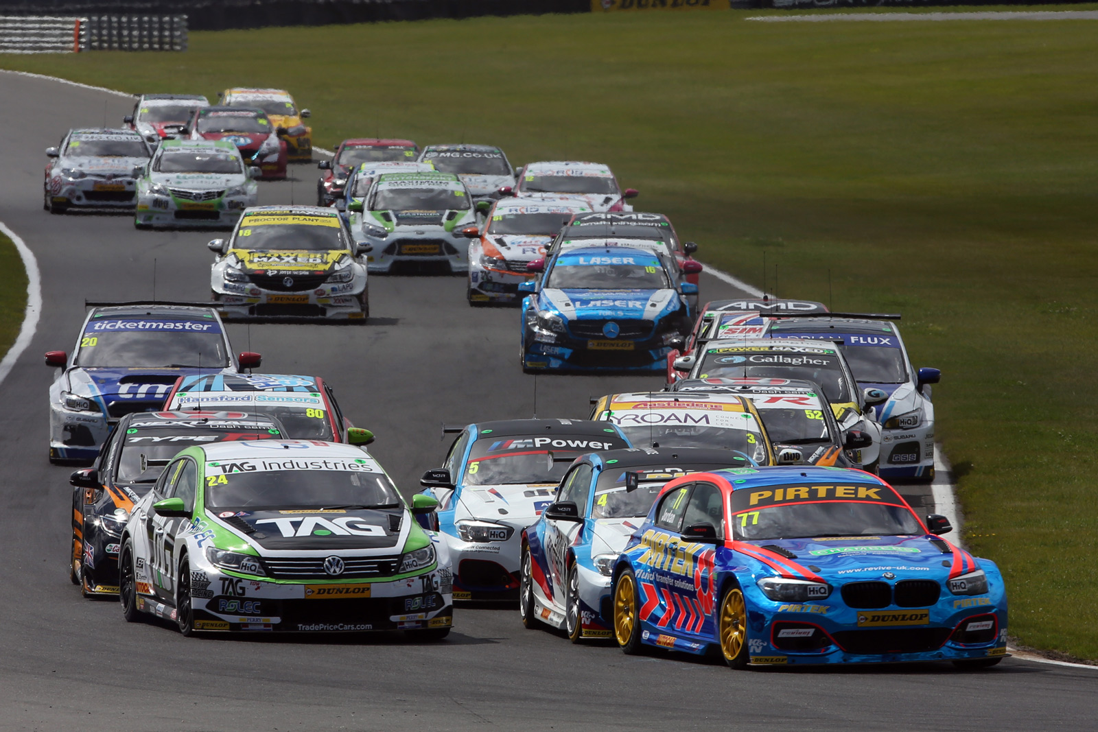 BTCC LEVORG 2017