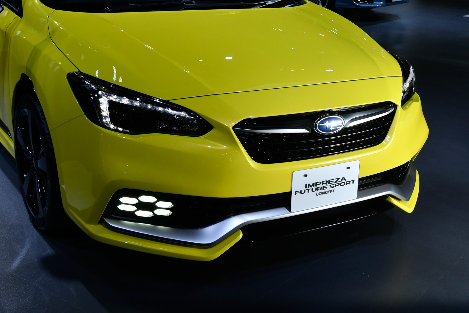 IMPREZA FUTURE SPORT CONCEPT 4