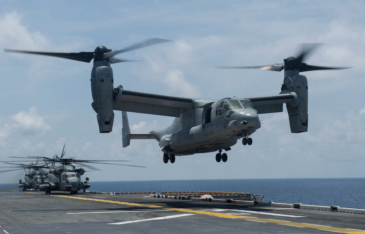 MV-22BとCH-53E